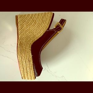 Christian leboutin gold weaved wedge sandals